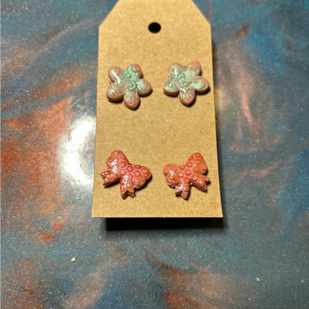 Floral and Bow Stud Earrings Set NWOT